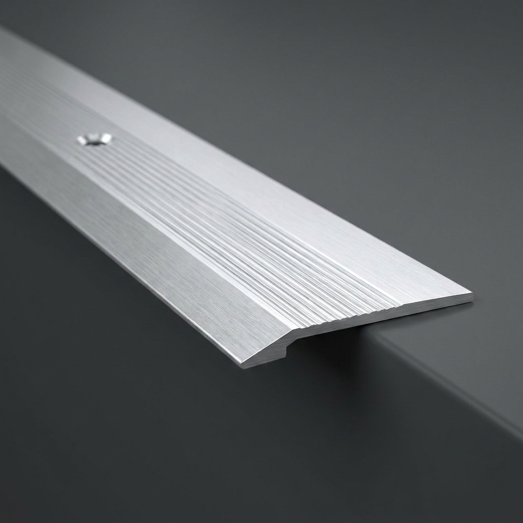 2 x Aluminium Vinyl Edge Floor Transition Strip, 28mm x 6mm x 89.5cm DIY Low Profile Floor Trim for Finishing and Edge Protection